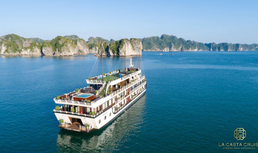 La Casta Cruise’s Luxurious 22-Cabin Vessel: Explore the Majestic Ha Long Bay on a 3-Day Adventure!