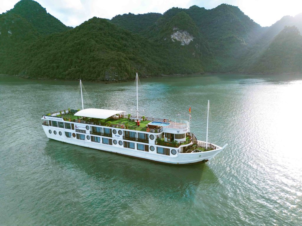 Calypso cruise Ha Long Bay