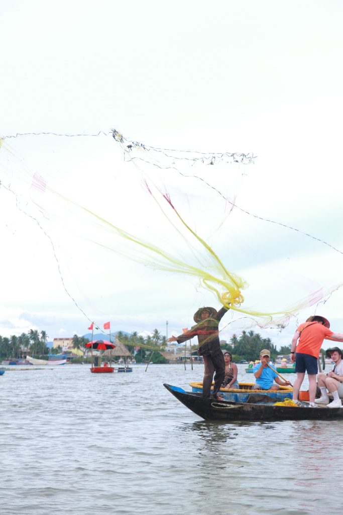 Hue Hoi An travel