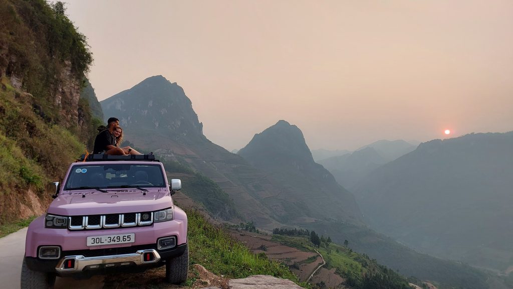 Jeep tour Ha Giang