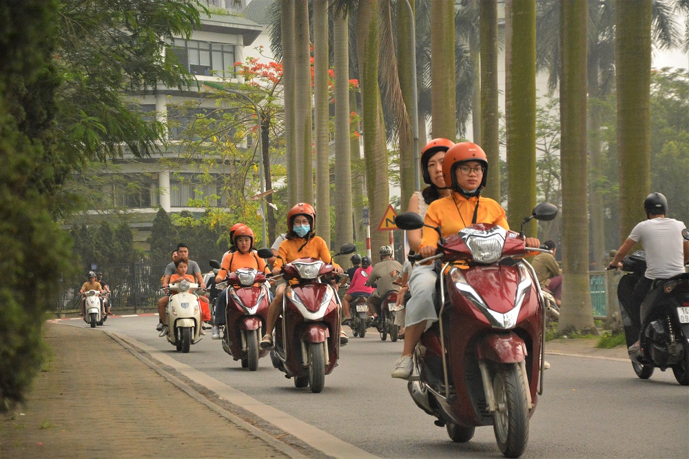 Motorbike-Tours-Led-By-Women