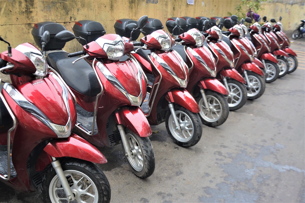 Motorbike-Tours-Led-By-Women