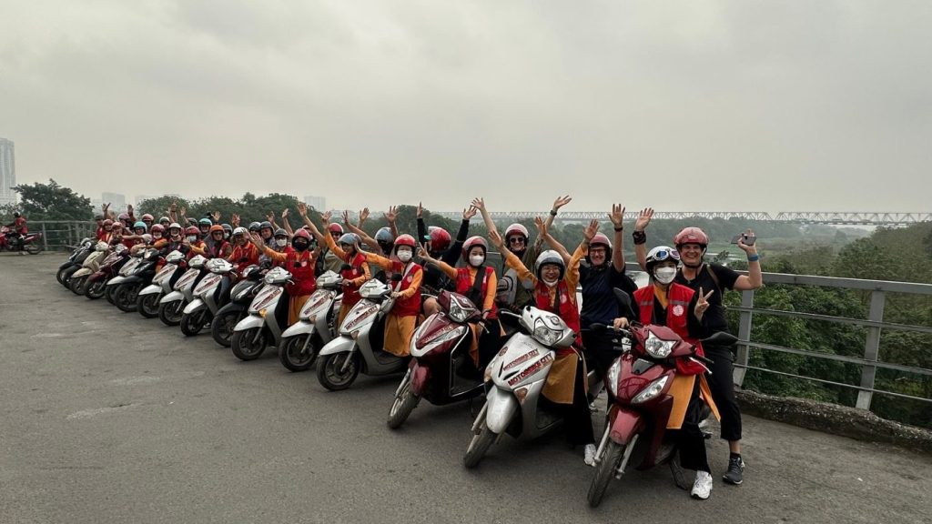 Motorbike-Tours-Led-By-Women