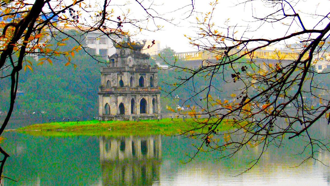 hoan-kiem-lake